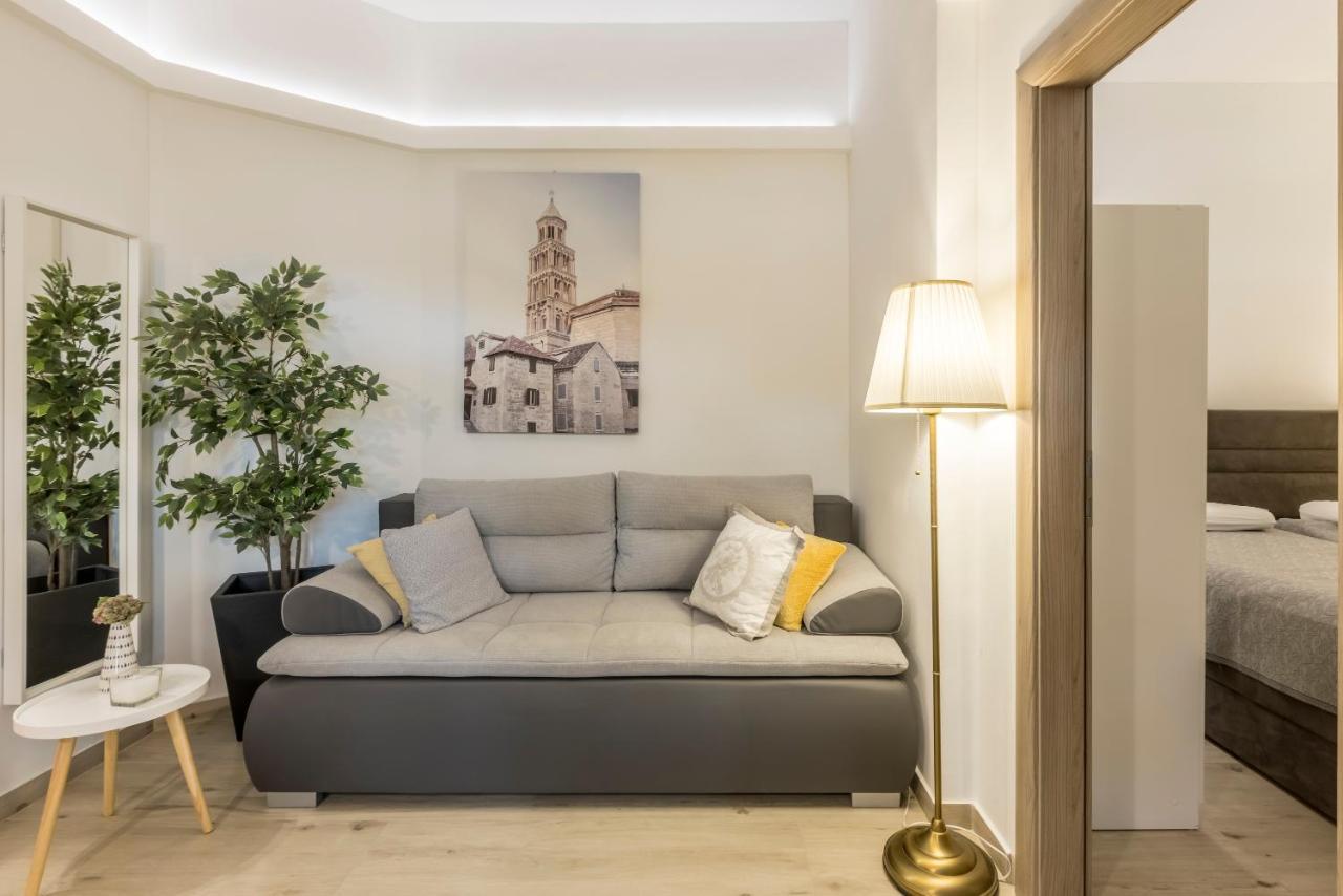 Ferienwohnung Palomia A Split Exterior foto