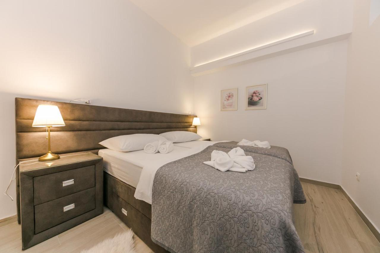 Ferienwohnung Palomia A Split Exterior foto