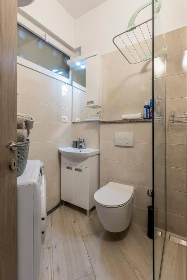 Ferienwohnung Palomia A Split Exterior foto